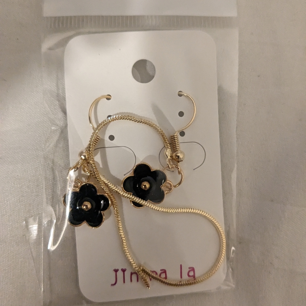 Jin na la earrings 20
